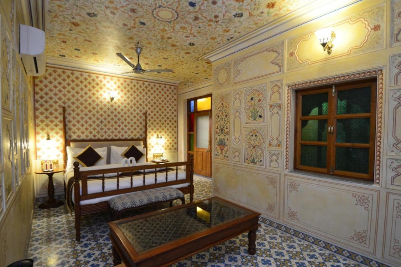 Nirbana Palace - A Heritage Hotel And Spa Jaipur Exterior foto