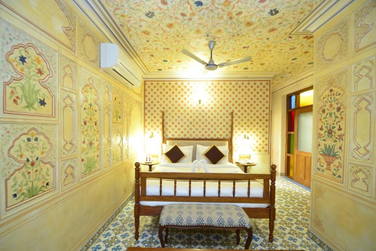 Nirbana Palace - A Heritage Hotel And Spa Jaipur Exterior foto